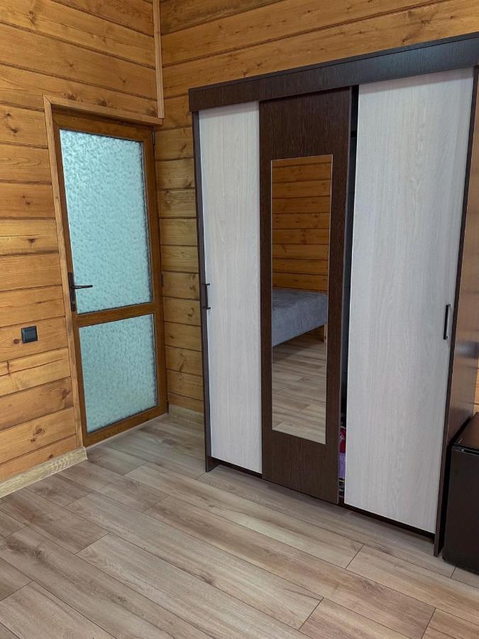 Hotel Лилия Gudauta Exteriér fotografie