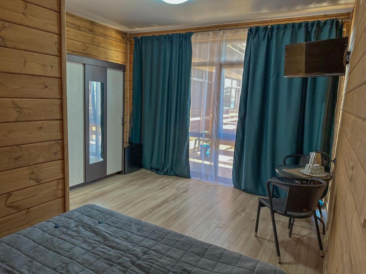 Hotel Лилия Gudauta Exteriér fotografie