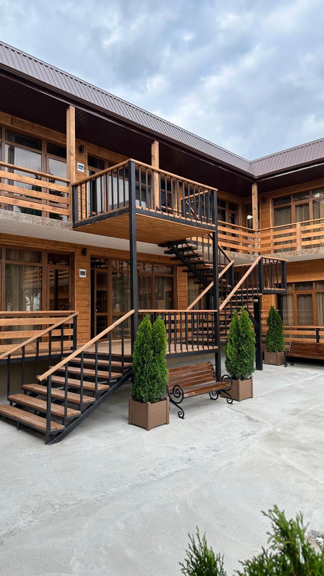 Hotel Лилия Gudauta Exteriér fotografie